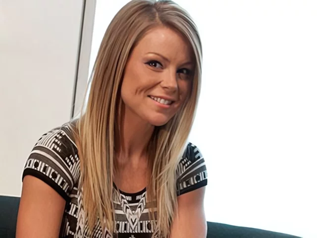 J'ai envie d'une séance de sexe au téléphone torride, appelle moi vite!